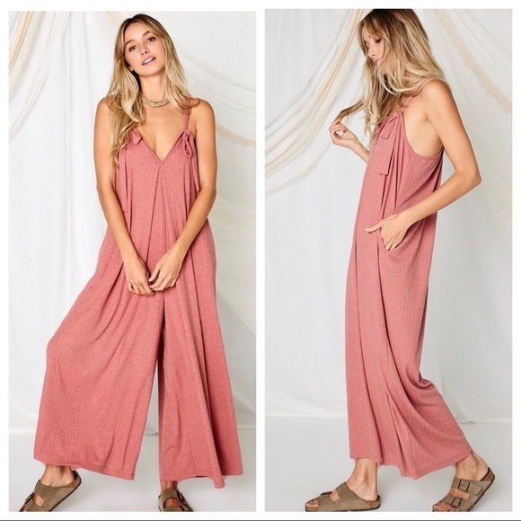 MOST Fabulous Tie Shoulder Jumpsuit - Picture 3 of 4